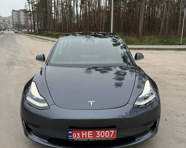 Серый Тесла Модель 3, объемом двигателя 0 л и пробегом 135 тыс. км за 16999 $, фото 8 на Automoto.ua