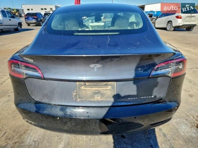 Сірий Тесла Модель 3, об'ємом двигуна 0 л та пробігом 120 тис. км за 8400 $, фото 2 на Automoto.ua