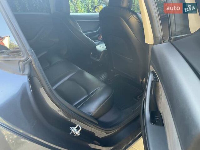 Сірий Тесла Модель 3, об'ємом двигуна 0 л та пробігом 167 тис. км за 15500 $, фото 6 на Automoto.ua