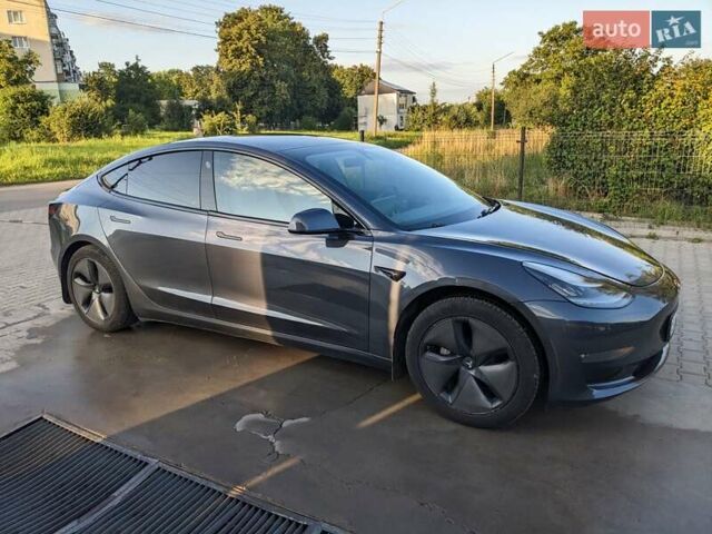 Серый Тесла Модель 3, объемом двигателя 0 л и пробегом 131 тыс. км за 15500 $, фото 5 на Automoto.ua