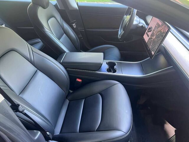 Сірий Тесла Модель 3, об'ємом двигуна 0 л та пробігом 42 тис. км за 8750 $, фото 9 на Automoto.ua