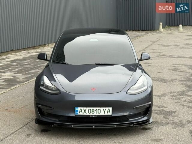 Серый Тесла Модель 3, объемом двигателя 0 л и пробегом 63 тыс. км за 21500 $, фото 19 на Automoto.ua
