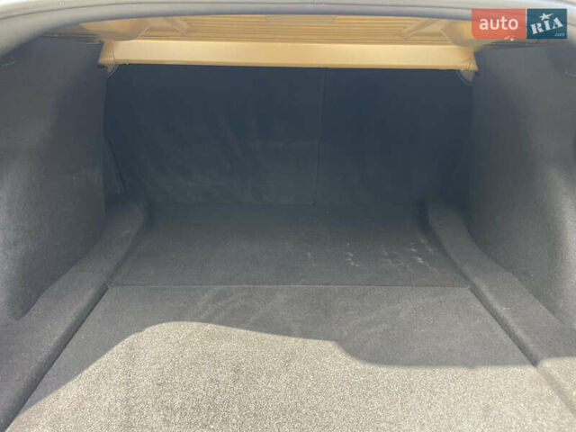 Сірий Тесла Модель 3, об'ємом двигуна 0 л та пробігом 52 тис. км за 19999 $, фото 26 на Automoto.ua