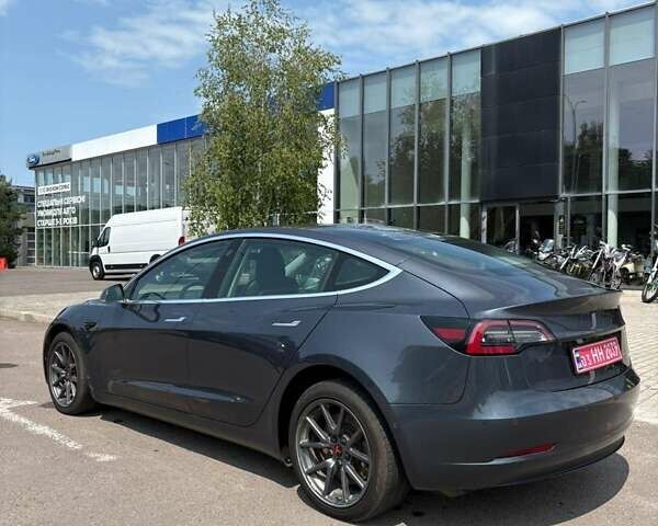 Сірий Тесла Модель 3, об'ємом двигуна 0 л та пробігом 82 тис. км за 16800 $, фото 5 на Automoto.ua