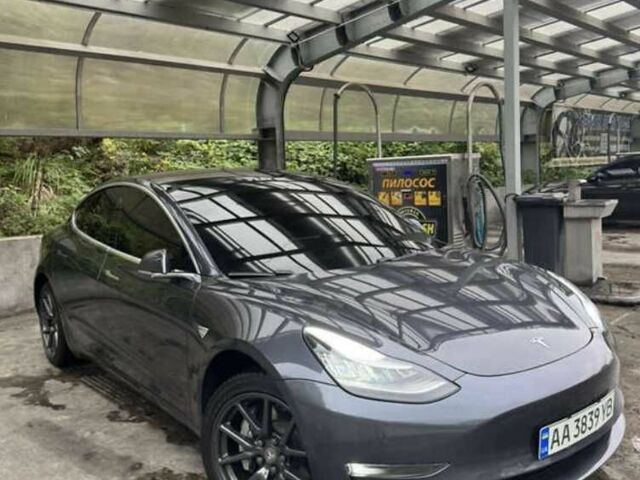 Сірий Тесла Модель 3, об'ємом двигуна 0 л та пробігом 120 тис. км за 16700 $, фото 1 на Automoto.ua