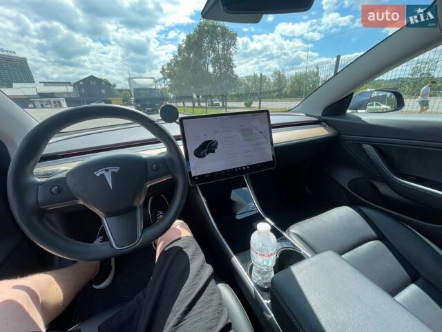 Сірий Тесла Модель 3, об'ємом двигуна 0 л та пробігом 159 тис. км за 20500 $, фото 19 на Automoto.ua