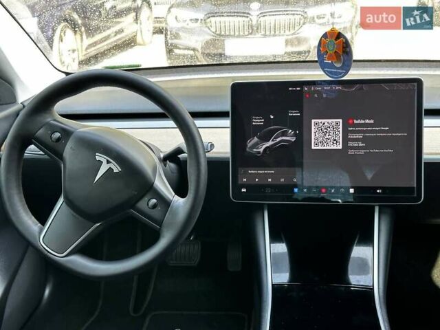 Тесла Модель 3 2019 у Вінниці на Automoto.ua Сірий Тесла Модель 3, об'ємом двигуна 0 л та пробігом 200 тис. км за 15999 $, фото 15 на Automoto.ua