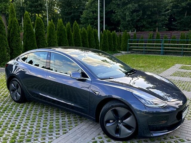 Сірий Тесла Модель 3, об'ємом двигуна 0 л та пробігом 48 тис. км за 21499 $, фото 1 на Automoto.ua