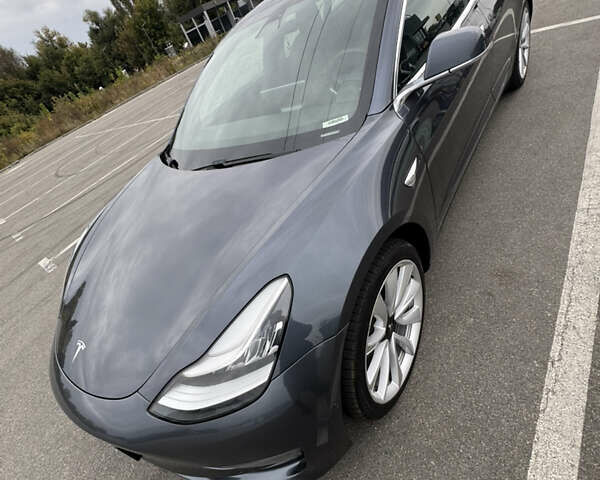 Сірий Тесла Модель 3, об'ємом двигуна 0 л та пробігом 112 тис. км за 18000 $, фото 10 на Automoto.ua