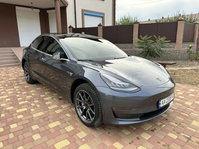 Сірий Тесла Модель 3, об'ємом двигуна 0 л та пробігом 78 тис. км за 18700 $, фото 1 на Automoto.ua