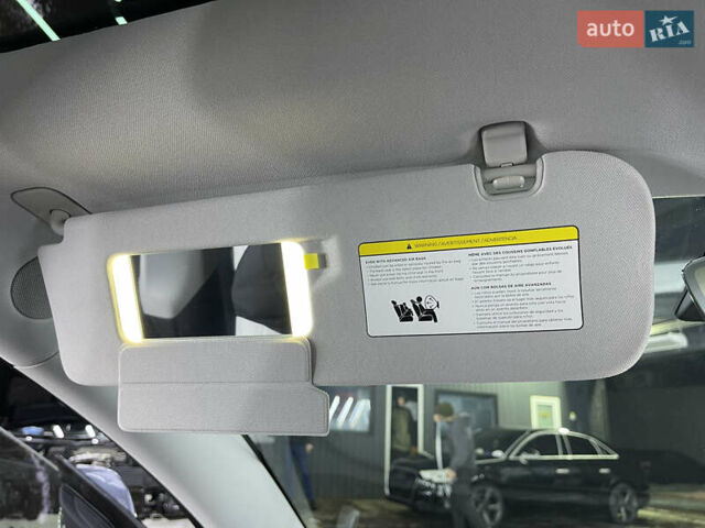 Серый Тесла Модель 3, объемом двигателя 0 л и пробегом 62 тыс. км за 26000 $, фото 37 на Automoto.ua