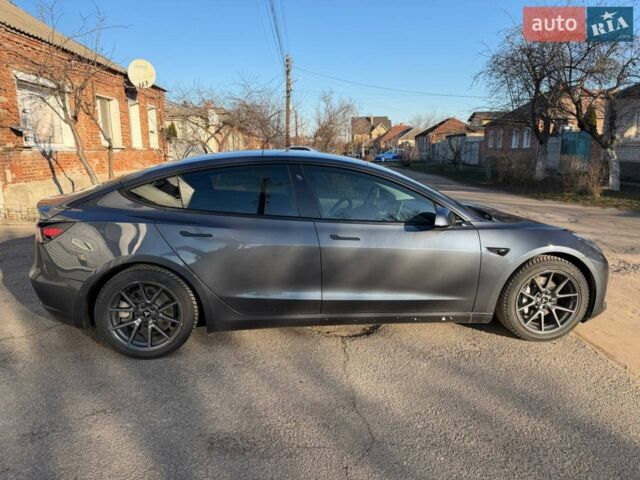 Сірий Тесла Модель 3, об'ємом двигуна 0 л та пробігом 99 тис. км за 16500 $, фото 10 на Automoto.ua