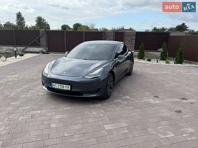 Серый Тесла Модель 3, объемом двигателя 0 л и пробегом 144 тыс. км за 15500 $, фото 1 на Automoto.ua