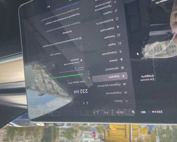 Сірий Тесла Модель 3, об'ємом двигуна 0 л та пробігом 143 тис. км за 15555 $, фото 5 на Automoto.ua