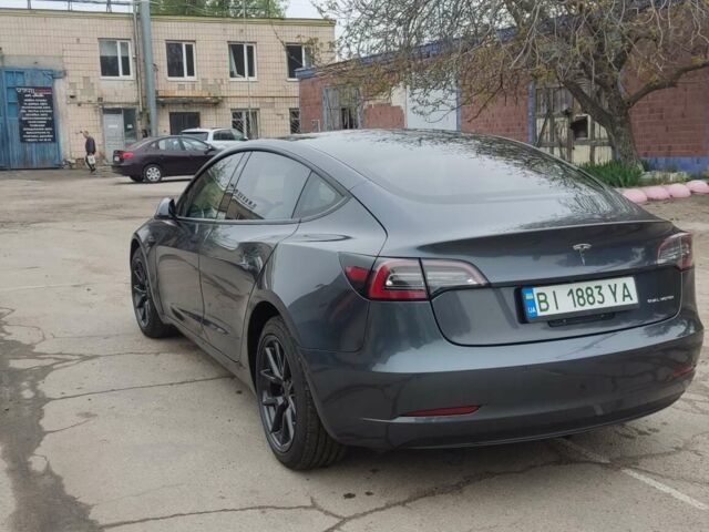 Сірий Тесла Модель 3, об'ємом двигуна 0 л та пробігом 145 тис. км за 23900 $, фото 3 на Automoto.ua