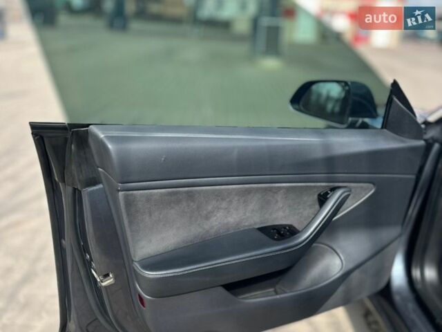 Серый Тесла Модель 3, объемом двигателя 0 л и пробегом 88 тыс. км за 18750 $, фото 12 на Automoto.ua