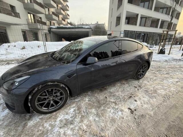 Сірий Тесла Модель 3, об'ємом двигуна 0 л та пробігом 63 тис. км за 14000 $, фото 1 на Automoto.ua