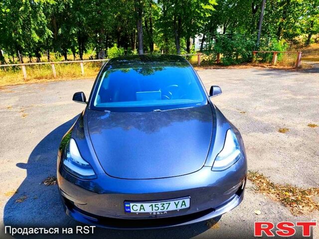 Сірий Тесла Модель 3, об'ємом двигуна 0 л та пробігом 83 тис. км за 15500 $, фото 2 на Automoto.ua