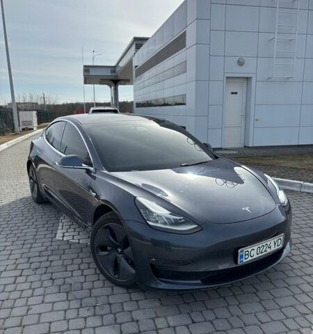 Серый Тесла Модель 3, объемом двигателя 0 л и пробегом 65 тыс. км за 16000 $, фото 8 на Automoto.ua