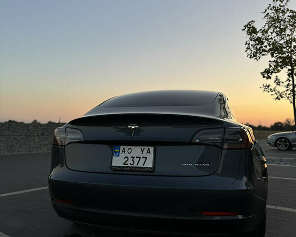 Серый Тесла Модель 3, объемом двигателя 0 л и пробегом 80 тыс. км за 21000 $, фото 8 на Automoto.ua