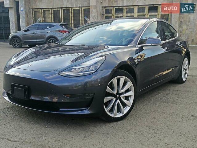 Сірий Тесла Модель 3, об'ємом двигуна 0 л та пробігом 72 тис. км за 17999 $, фото 9 на Automoto.ua