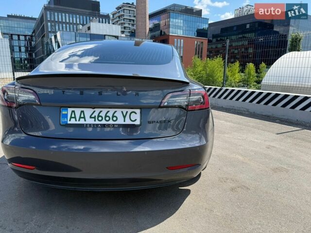 Сірий Тесла Модель 3, об'ємом двигуна 0 л та пробігом 124 тис. км за 16200 $, фото 9 на Automoto.ua