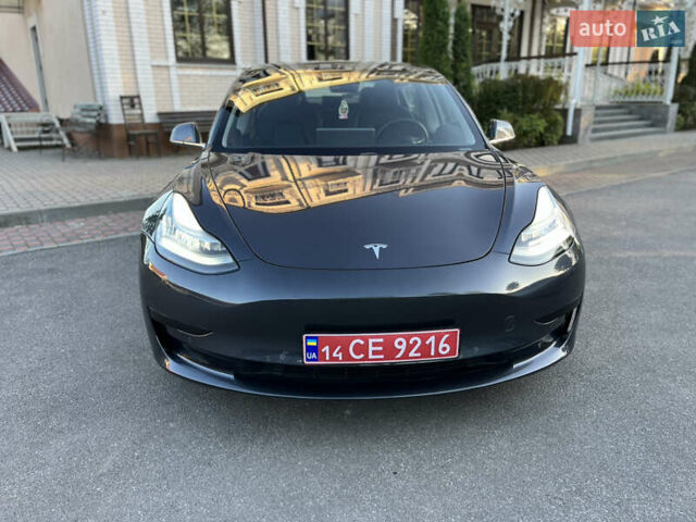 Серый Тесла Модель 3, объемом двигателя 0 л и пробегом 69 тыс. км за 16999 $, фото 35 на Automoto.ua