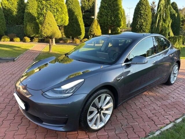 Сірий Тесла Модель 3, об'ємом двигуна 0 л та пробігом 75 тис. км за 12200 $, фото 10 на Automoto.ua