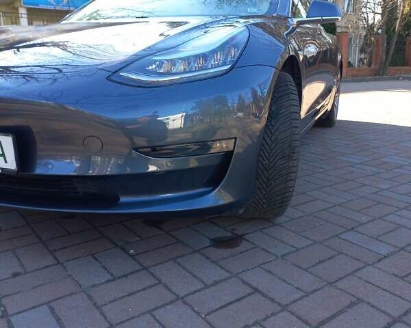 Сірий Тесла Модель 3, об'ємом двигуна 0 л та пробігом 85 тис. км за 22000 $, фото 8 на Automoto.ua
