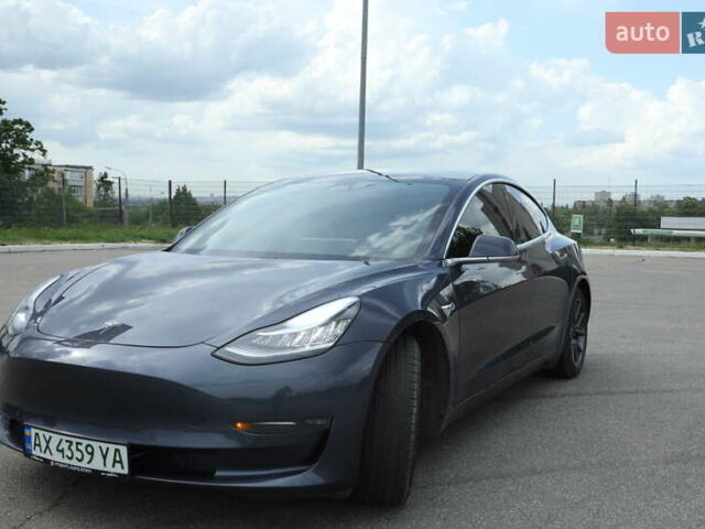 Тесла Модель 3 2020 у Харкові на Automoto.ua Сірий Тесла Модель 3, об'ємом двигуна 0 л та пробігом 140 тис. км за 17800 $, фото 5 на Automoto.ua