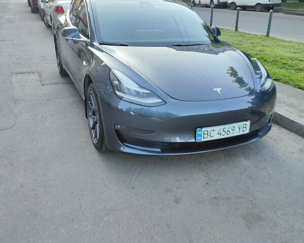 Серый Тесла Модель 3, объемом двигателя 0 л и пробегом 79 тыс. км за 15500 $, фото 20 на Automoto.ua