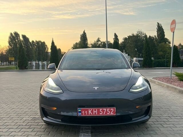 Сірий Тесла Модель 3, об'ємом двигуна 0 л та пробігом 116 тис. км за 16200 $, фото 3 на Automoto.ua