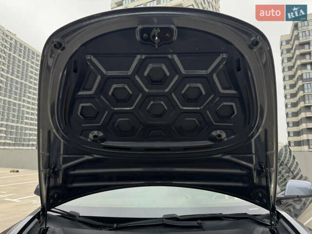 Серый Тесла Модель 3, объемом двигателя 0 л и пробегом 198 тыс. км за 15300 $, фото 47 на Automoto.ua