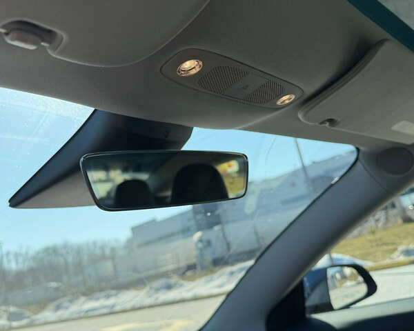 Сірий Тесла Модель 3, об'ємом двигуна 0 л та пробігом 124 тис. км за 20000 $, фото 17 на Automoto.ua