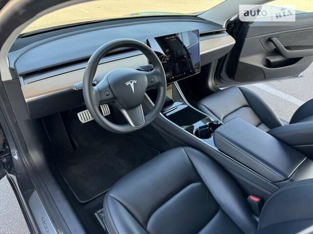Сірий Тесла Модель 3, об'ємом двигуна 0 л та пробігом 28 тис. км за 39000 $, фото 21 на Automoto.ua
