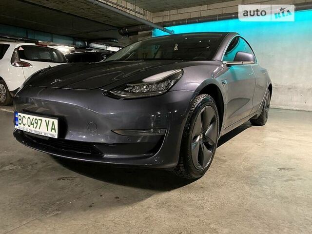 Серый Тесла Модель 3, объемом двигателя 0 л и пробегом 118 тыс. км за 19950 $, фото 1 на Automoto.ua
