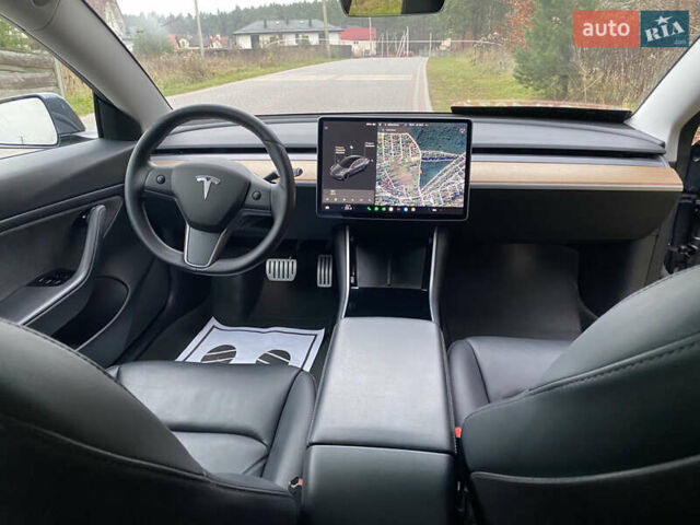 Серый Тесла Модель 3, объемом двигателя 0 л и пробегом 123 тыс. км за 21500 $, фото 6 на Automoto.ua