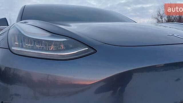 Сірий Тесла Модель 3, об'ємом двигуна 0 л та пробігом 196 тис. км за 19500 $, фото 24 на Automoto.ua