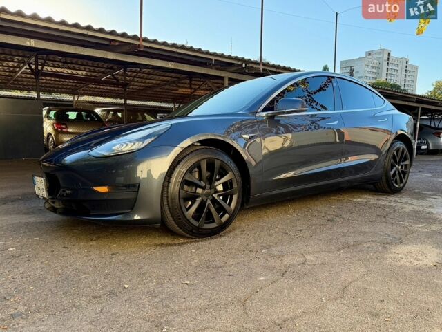 Сірий Тесла Модель 3, об'ємом двигуна 0 л та пробігом 60 тис. км за 17550 $, фото 3 на Automoto.ua