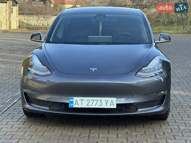 Сірий Тесла Модель 3, об'ємом двигуна 0 л та пробігом 170 тис. км за 17000 $, фото 19 на Automoto.ua