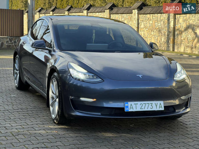 Сірий Тесла Модель 3, об'ємом двигуна 0 л та пробігом 170 тис. км за 17000 $, фото 1 на Automoto.ua
