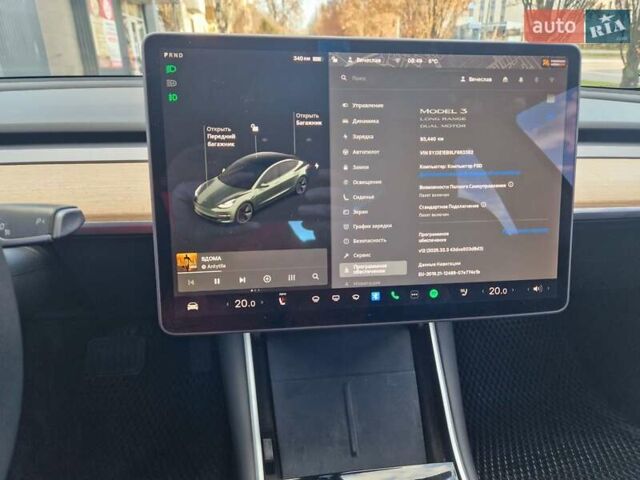 Серый Тесла Модель 3, объемом двигателя 0 л и пробегом 93 тыс. км за 19500 $, фото 7 на Automoto.ua