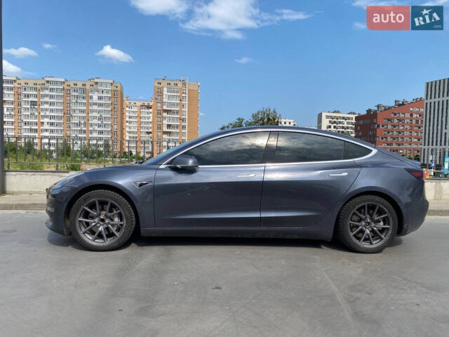Сірий Тесла Модель 3, об'ємом двигуна 0 л та пробігом 91 тис. км за 11500 $, фото 3 на Automoto.ua