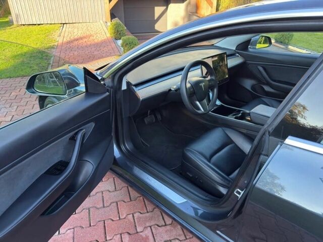Сірий Тесла Модель 3, об'ємом двигуна 0 л та пробігом 75 тис. км за 12200 $, фото 7 на Automoto.ua
