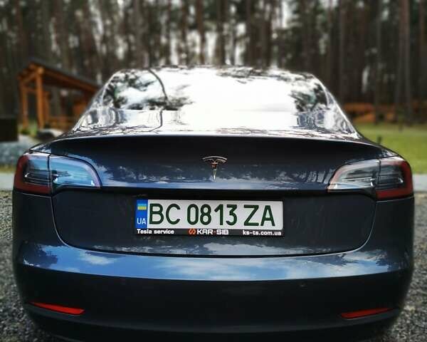 Сірий Тесла Модель 3, об'ємом двигуна 0 л та пробігом 53 тис. км за 21900 $, фото 4 на Automoto.ua