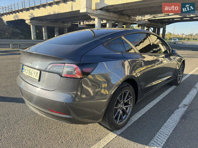 Тесла Модель 3 2020 в Одессе на Automoto.ua Серый Тесла Модель 3, объемом двигателя 0 л и пробегом 165 тыс. км за 17800 $, фото 4 на Automoto.ua