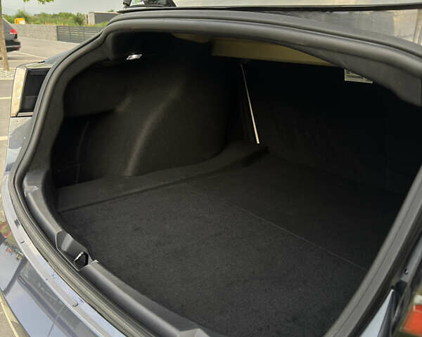 Серый Тесла Модель 3, объемом двигателя 0 л и пробегом 89 тыс. км за 19300 $, фото 11 на Automoto.ua