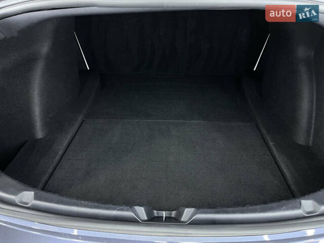 Серый Тесла Модель 3, объемом двигателя 0 л и пробегом 62 тыс. км за 26000 $, фото 35 на Automoto.ua