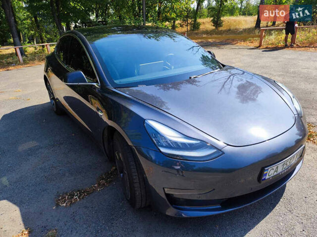 Сірий Тесла Модель 3, об'ємом двигуна 0 л та пробігом 83 тис. км за 15500 $, фото 2 на Automoto.ua