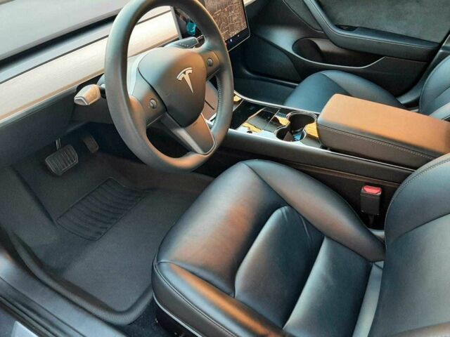 Сірий Тесла Модель 3, об'ємом двигуна 0 л та пробігом 79 тис. км за 12900 $, фото 7 на Automoto.ua